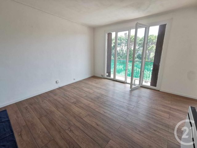 Appartement T4 à vendre - 4 pièces - 76,50 m2 - Toulon - 83 - PROVENCE-ALPES-COTE-D-AZUR