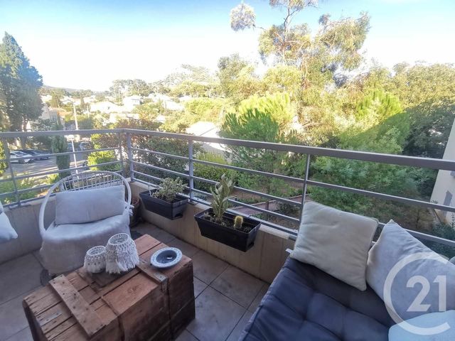 Appartement à vendre - 2 pièces - 40 m2 - Toulon - 83 - PROVENCE-ALPES-COTE-D-AZUR