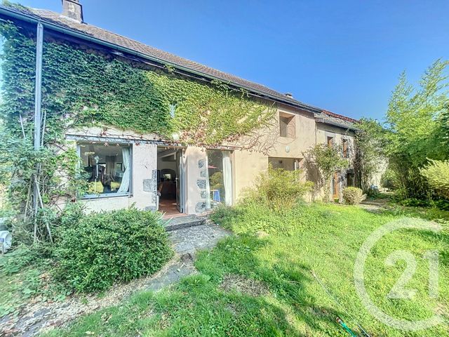 Maison à vendre - 5 pièces - 347 m2 - Loubeyrat - 63 - AUVERGNE