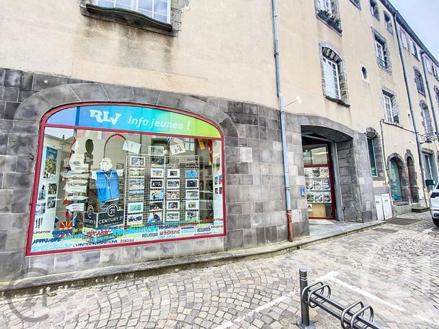 Local commercial à louer - 170.0 m2 - 63 - Puy-de-Dome