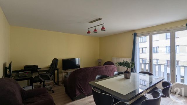 Appartement F2 à louer - 2 pièces - 52 m2 - Clermont Ferrand - 63 - AUVERGNE