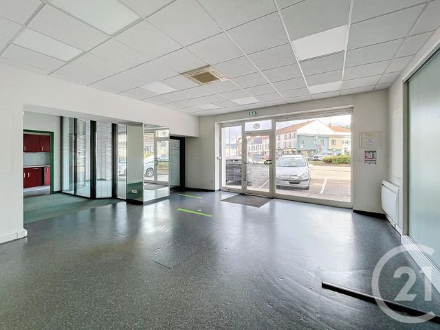 Local commercial à louer - 63.5 m2 - 88 - Vosges