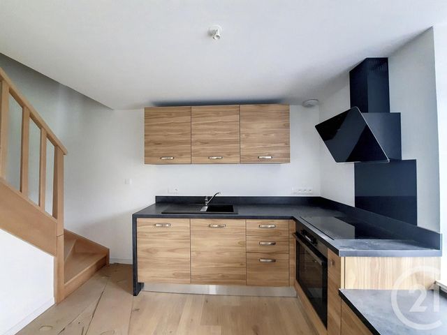 Appartement F4 à louer - 4 pièces - 85,79 m2 - Pouxeux - 88 - LORRAINE