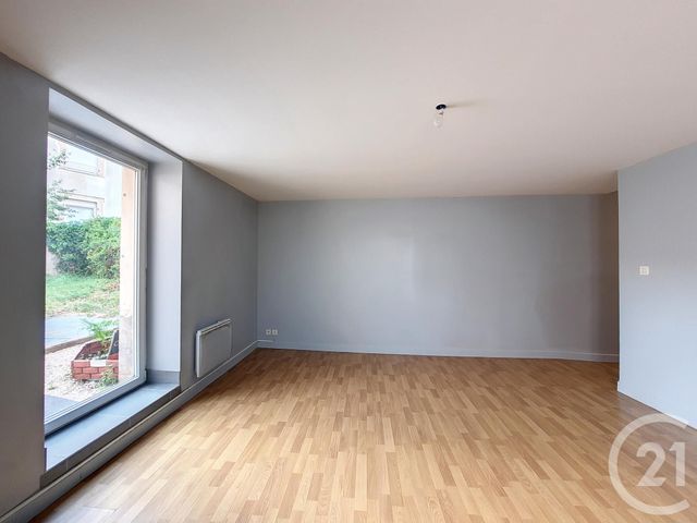 Appartement F2 à louer - 2 pièces - 47,07 m2 - Remiremont - 88 - LORRAINE