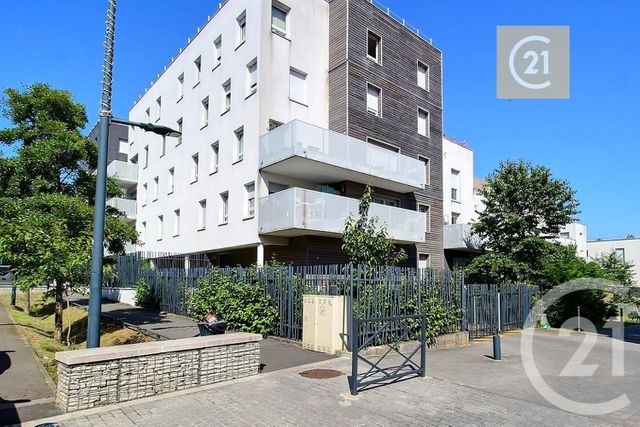 Appartement F3 à vendre - 3 pièces - 56,01 m2 - Les Pavillons Sous Bois - 93 - ILE-DE-FRANCE