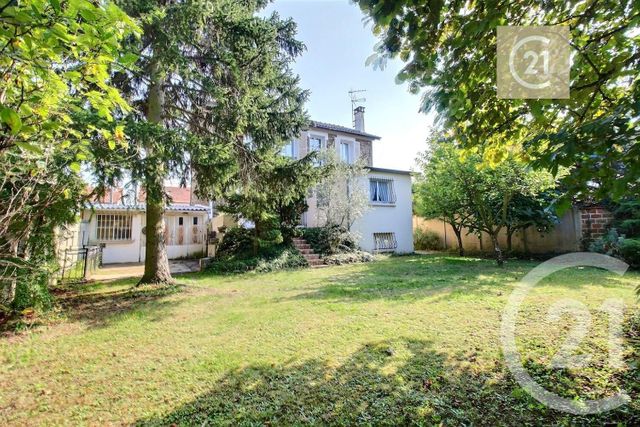 Maison à vendre - 6 pièces - 175,11 m2 - Livry Gargan - 93 - ILE-DE-FRANCE