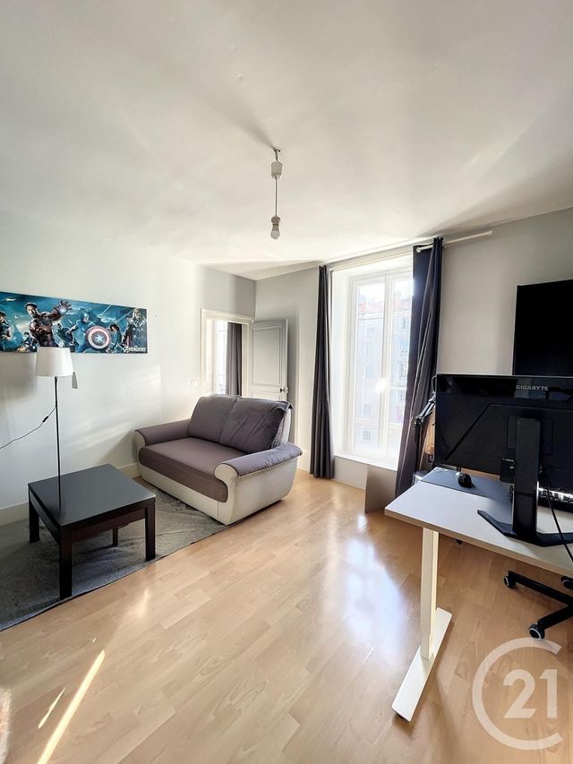 Appartement T2 à vendre - 2 pièces - 53,15 m2 - Clermont Ferrand - 63 - AUVERGNE