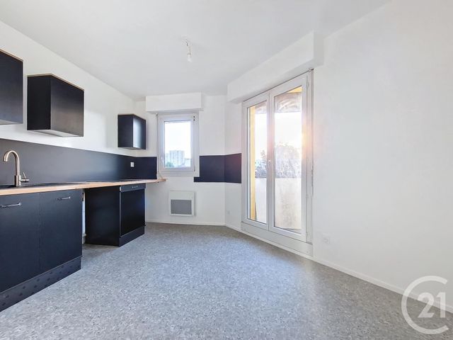 Appartement T3 à vendre - 3 pièces - 76,30 m2 - Clermont Ferrand - 63 - AUVERGNE
