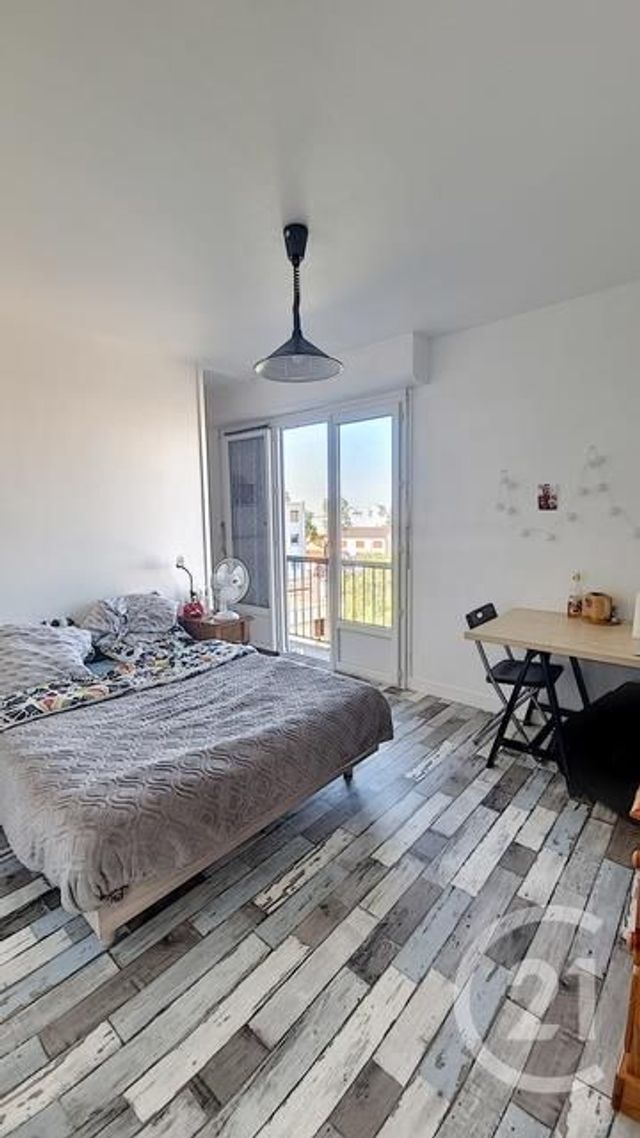 Appartement F1 à louer - 1 pièce - 21,28 m2 - Clermont Ferrand - 63 - AUVERGNE