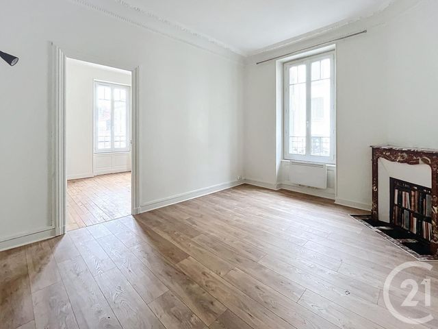 Appartement F3 à louer - 3 pièces - 55,70 m2 - Clermont Ferrand - 63 - AUVERGNE