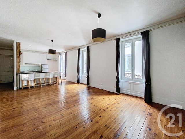 Appartement F3 à louer - 3 pièces - 76,87 m2 - Clermont Ferrand - 63 - AUVERGNE