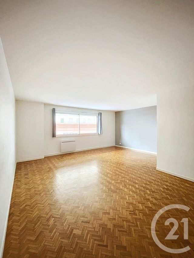 Appartement F4 à vendre - 4 pièces - 93,84 m2 - Clermont Ferrand - 63 - AUVERGNE