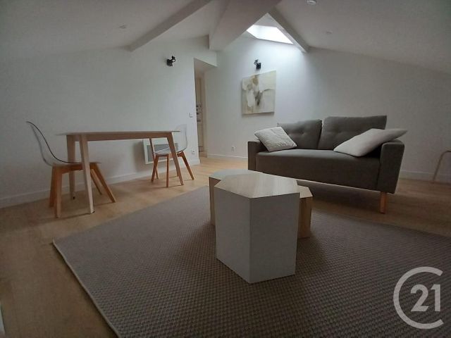 Appartement F2 à louer - 2 pièces - 31,42 m2 - Clermont Ferrand - 63 - AUVERGNE