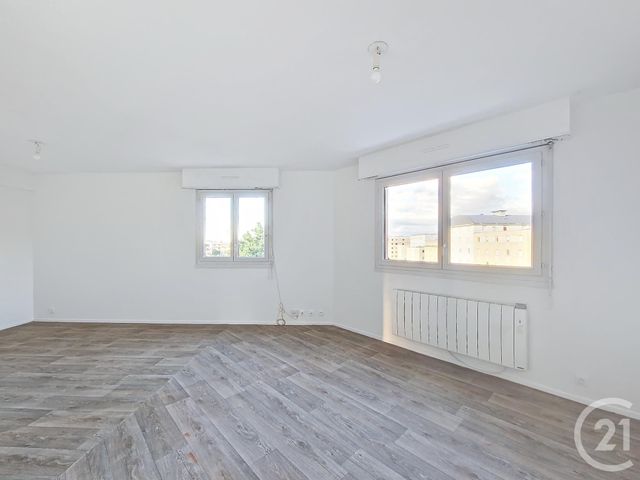 Appartement T3 à vendre - 3 pièces - 76,30 m2 - Clermont Ferrand - 63 - AUVERGNE