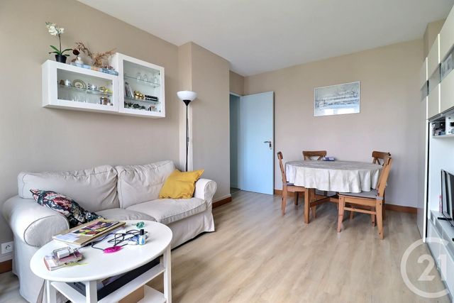 Prix immobilier IVRY SUR SEINE - Photo d’un appartement vendu