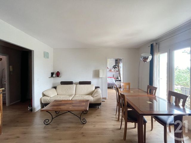 Appartement F4 à vendre - 4 pièces - 78 m2 - Maurepas - 78 - ILE-DE-FRANCE