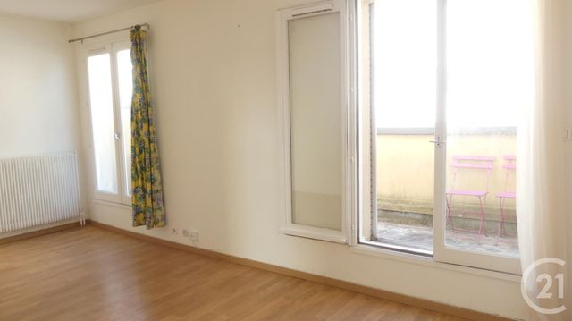 Appartement Studio à louer - 1 pièce - 27,92 m2 - Maurepas - 78 - ILE-DE-FRANCE