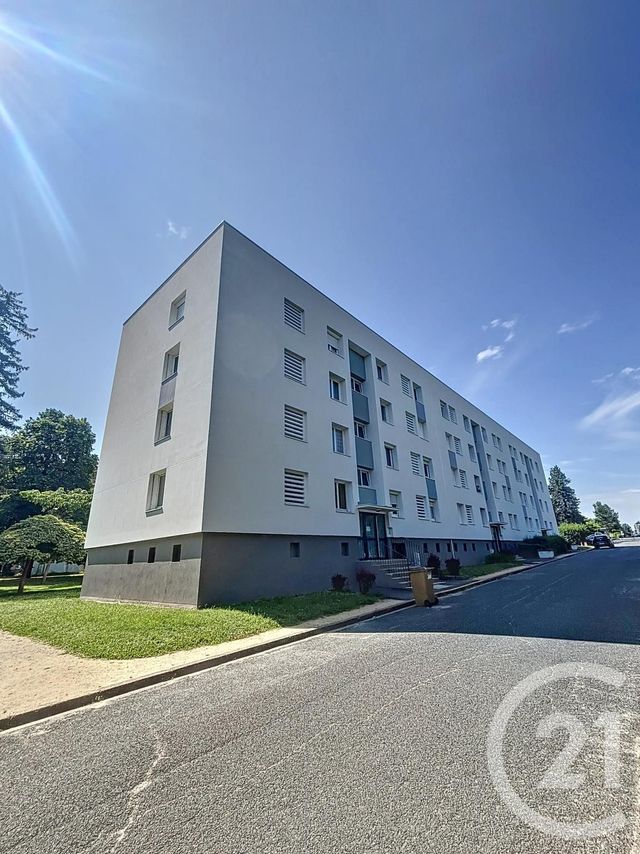 Appartement F4 à louer - 4 pièces - 71,32 m2 - La Chapelle St Mesmin - 45 - CENTRE
