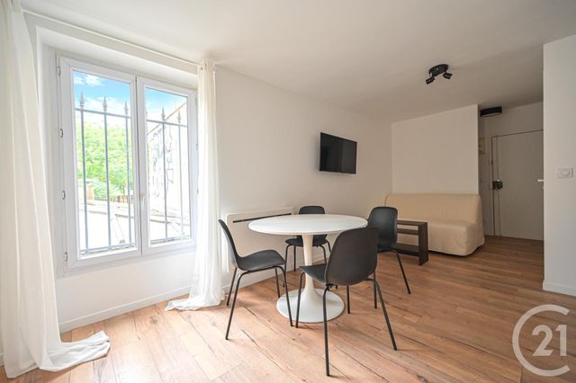 Appartement F2 à louer - 2 pièces - 31,81 m2 - Paris - 75011 - ILE-DE-FRANCE