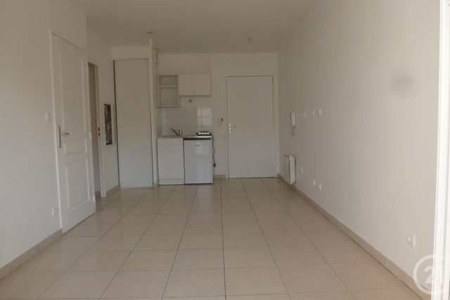 Appartement F2 à louer - 2 pièces - 34 m2 - La Ciotat - 13 - PROVENCE-ALPES-COTE-D-AZUR