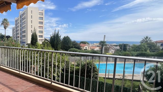 Appartement F3 à vendre - 3 pièces - 72,75 m2 - Antibes - 06 - PROVENCE-ALPES-COTE-D-AZUR