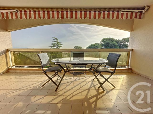 Appartement F3 à vendre - 3 pièces - 70,44 m2 - Antibes - 06 - PROVENCE-ALPES-COTE-D-AZUR