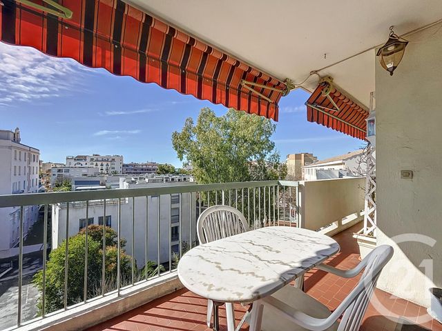 Appartement F3 à vendre - 3 pièces - 105,02 m2 - Antibes - 06 - PROVENCE-ALPES-COTE-D-AZUR