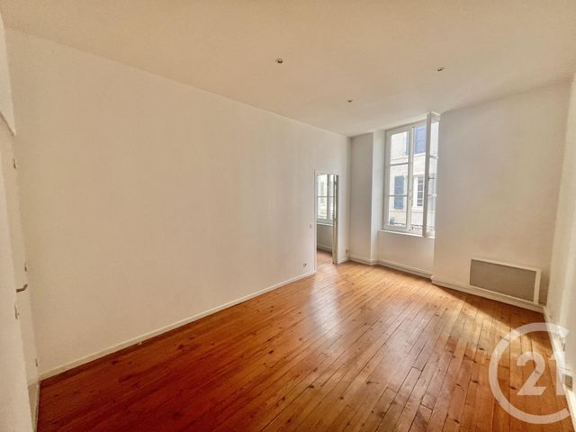 Appartement à vendre - 2 pièces - 44,98 m2 - Pau - 64 - AQUITAINE