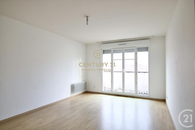 Appartement F3 à louer - 3 pièces - 63,37 m2 - Bussy St Georges - 77 - ILE-DE-FRANCE