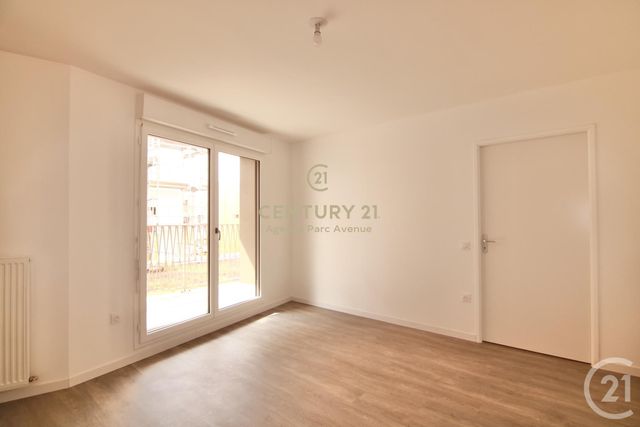 Appartement F2 à louer - 2 pièces - 43,88 m2 - Bussy St Georges - 77 - ILE-DE-FRANCE