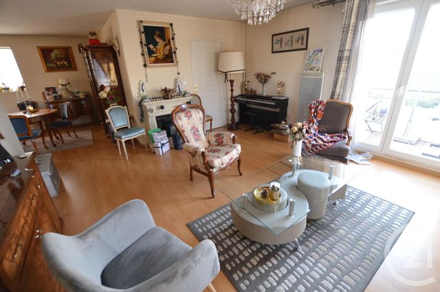 Appartement F4 à vendre - 4 pièces - 105,35 m2 - St Jean De Braye - 45 - CENTRE