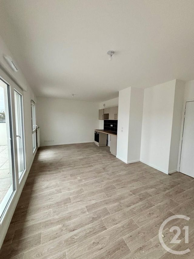 Appartement F2 à louer ST JEAN DE BRAYE