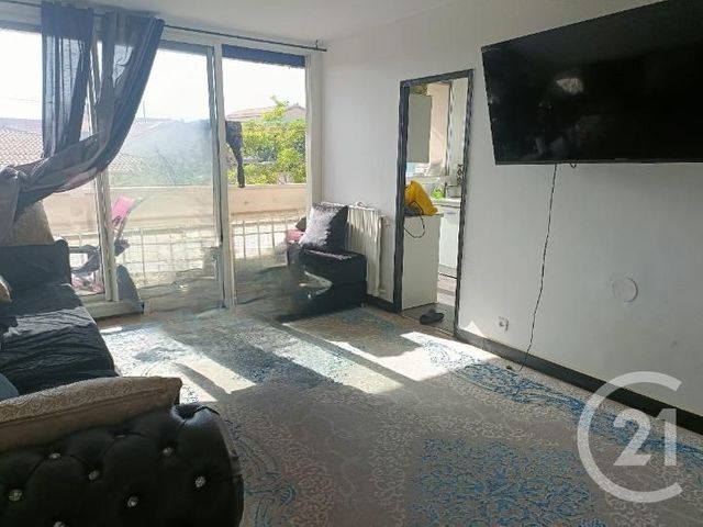 Appartement F2 à vendre - 2 pièces - 43 m2 - Marseille - 13015 - PROVENCE-ALPES-COTE-D-AZUR