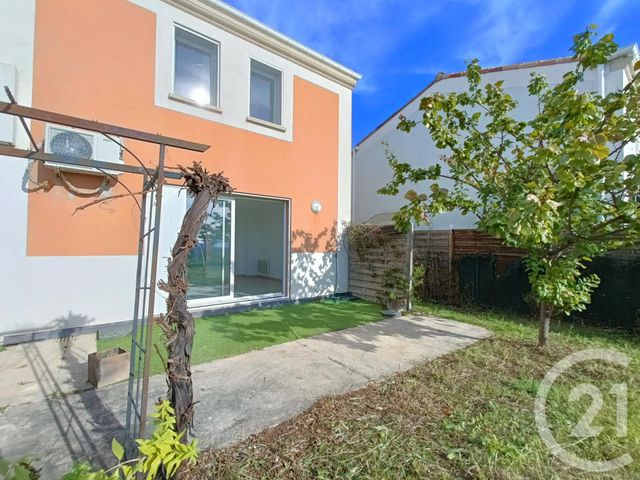 Maison à vendre - 4 pièces - 82,45 m2 - Marseille - 13015 - PROVENCE-ALPES-COTE-D-AZUR