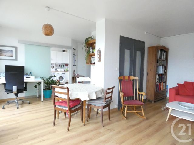 Appartement F3 à louer - 3 pièces - 63,13 m2 - Paris - 75019 - ILE-DE-FRANCE