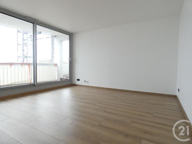 Appartement F3 à louer - 3 pièces - 73,60 m2 - Paris - 75019 - ILE-DE-FRANCE