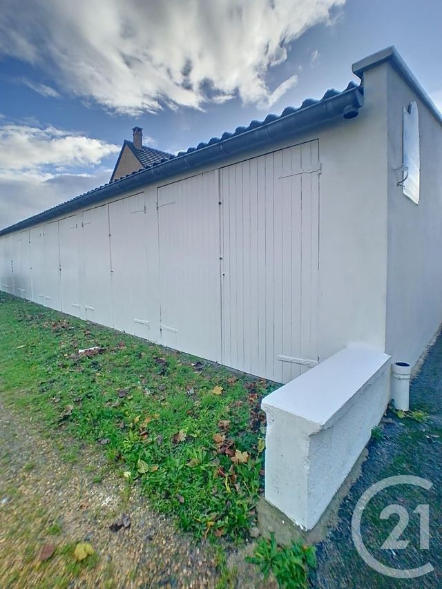 Parking à louer - 10 m2 - Compiegne - 60 - PICARDIE