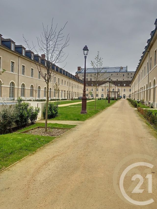 Appartement F3 à louer - 3 pièces - 57,79 m2 - Compiegne - 60 - PICARDIE