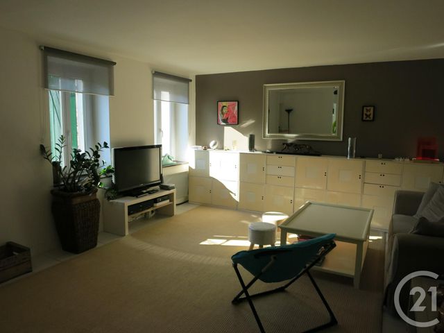 Appartement Duplex à louer - 3 pièces - 63,05 m2 - Brie Comte Robert - 77 - ILE-DE-FRANCE