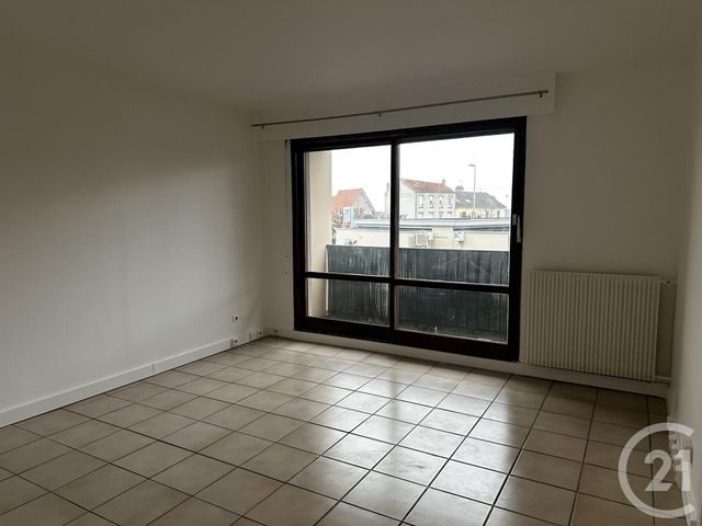 Appartement F1 à louer - 1 pièce - 31,10 m2 - Combs La Ville - 77 - ILE-DE-FRANCE