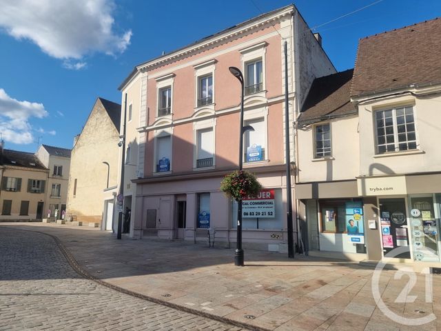 Local commercial à louer - 145.1 m2 - 77 - Seine-et-Marne