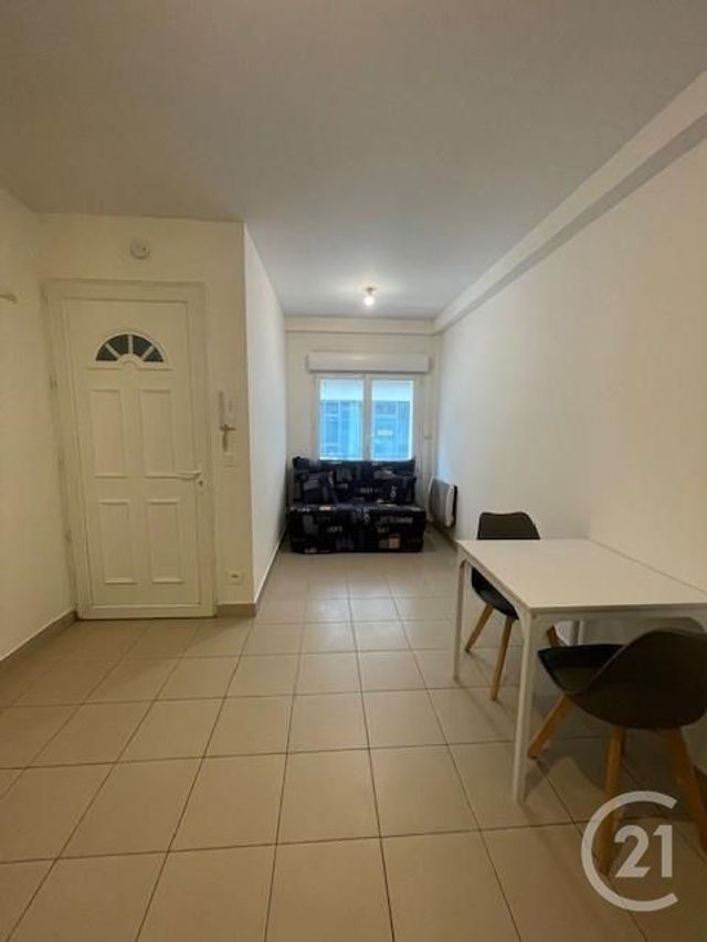 Appartement Studio à louer - 1 pièce - 18,19 m2 - Montrouge - 92 - ILE-DE-FRANCE