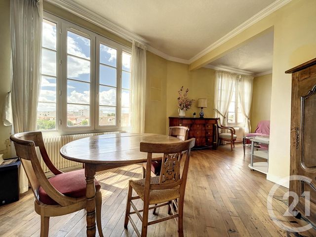 Appartement F4 à vendre - 4 pièces - 80 m2 - Chartres - 28 - CENTRE