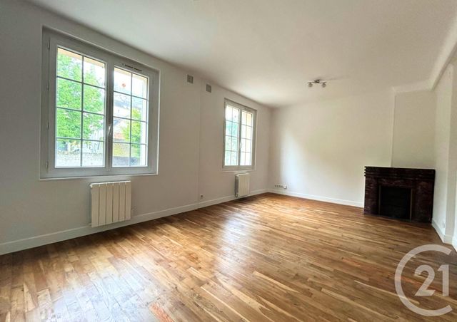 Appartement F2 à louer - 2 pièces - 50,66 m2 - Chartres - 28 - CENTRE