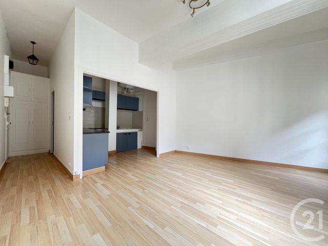 Appartement F1 à louer - 1 pièce - 28,24 m2 - Chartres - 28 - CENTRE