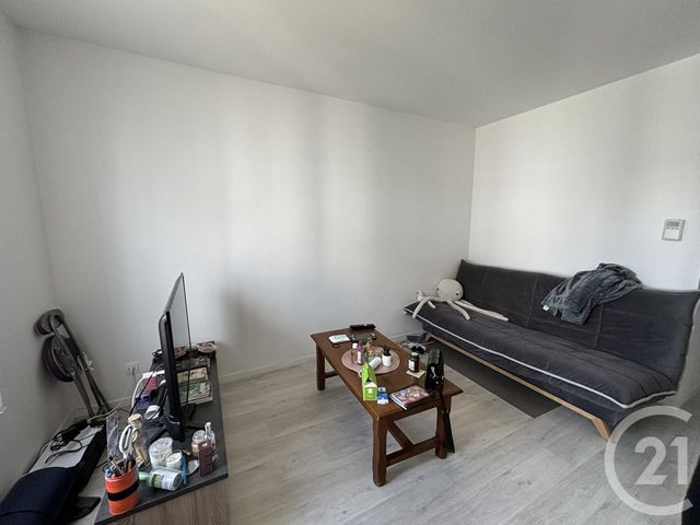 Appartement F1 à louer - 1 pièce - 31,09 m2 - Chartres - 28 - CENTRE