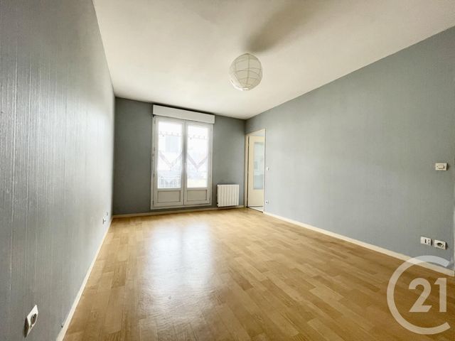 Appartement F1 à louer - 1 pièce - 29 m2 - Chartres - 28 - CENTRE