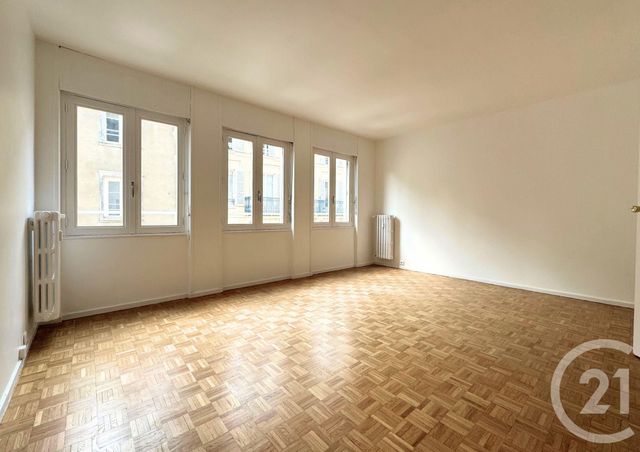 Appartement F3 à louer - 3 pièces - 67 m2 - Chartres - 28 - CENTRE