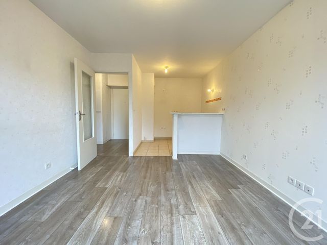 Appartement F2 à louer - 2 pièces - 34,40 m2 - Chartres - 28 - CENTRE