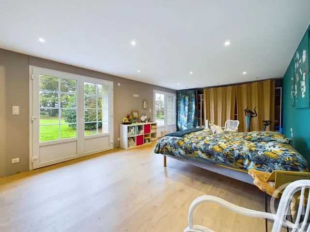 Afficher la photo en grand Maison à vendre - 5 pièces - 234,77 m2 - Chartres - 28 - CENTRE